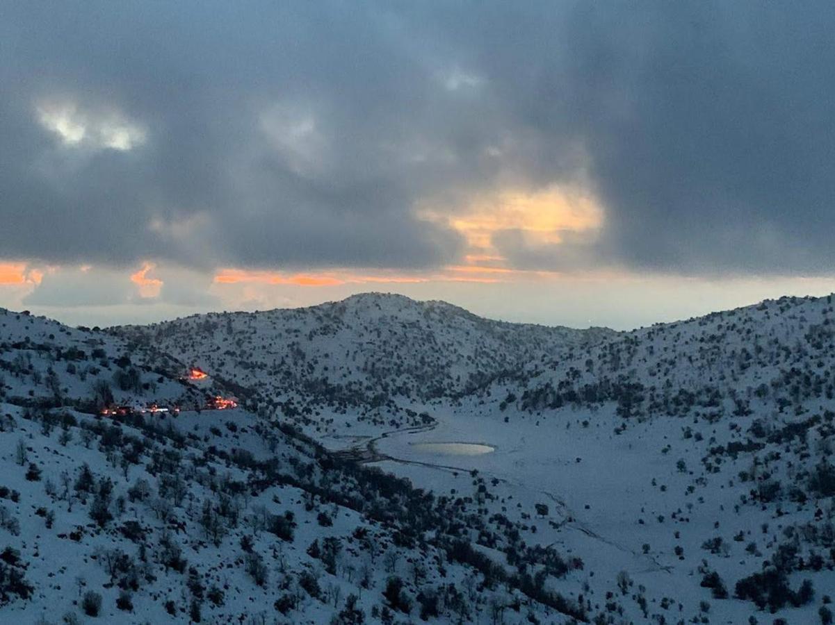 Si-Har Chalets Nimrod Bagian luar foto