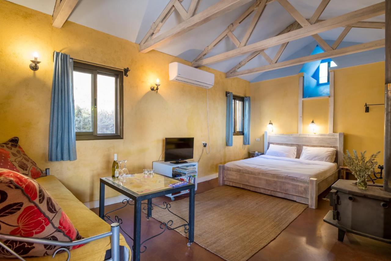 Si-Har Chalets Nimrod Bagian luar foto