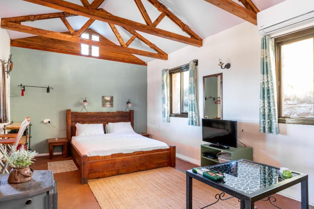 Si-Har Chalets Nimrod Bagian luar foto