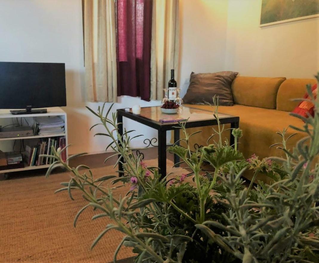 Si-Har Chalets Nimrod Bagian luar foto