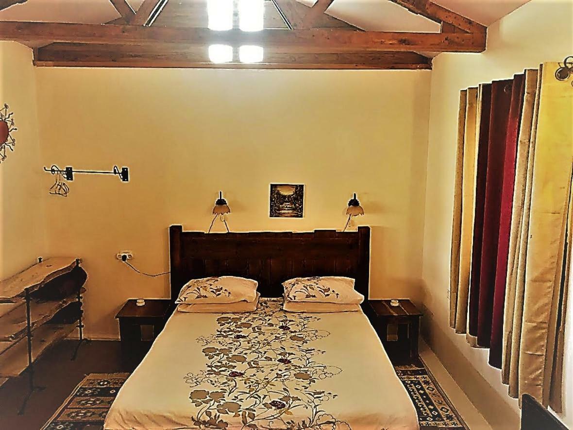 Si-Har Chalets Nimrod Bagian luar foto