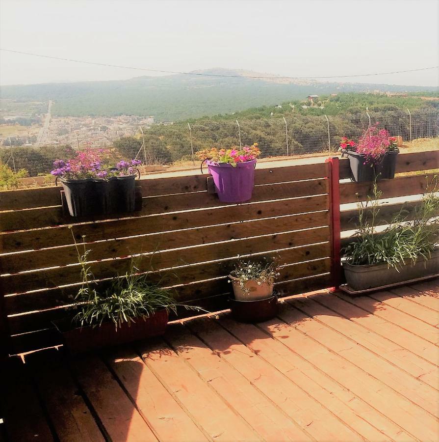 Si-Har Chalets Nimrod Bagian luar foto